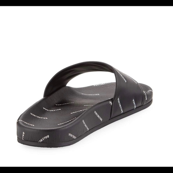 Balenciaga Slides - Picture 4 of 4
